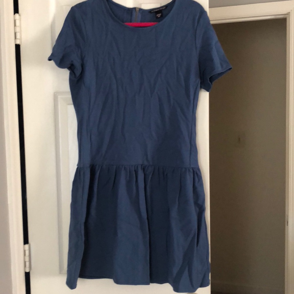 Slat blue tennis cut dress